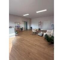 Raum zu Untermiete - 500,00&nbsp;EUR Kaltmiete, ca.&nbsp; 10,00&nbsp;m&sup2; in Dortmund (PLZ: 44359) Mengede