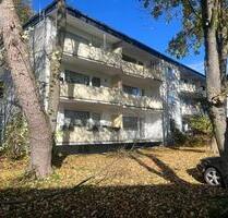 Frisch renovierte 3-Zimmer-Erdgeschosswohnung mit sonnigem Balkon - Velbert Pöthen