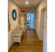 Attraktive 3-Zimmer-Wohnung - 1.450,00&nbsp;EUR Kaltmiete, ca.&nbsp; 85,00&nbsp;m&sup2; in Sinzing (PLZ: 93161)