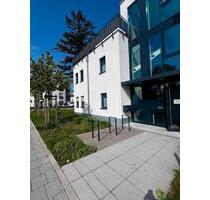 2 Zimmer EG Wohnung mit Hobbyraum und Gartenanteil in Krailling - Planegg