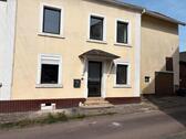 Foto - Renovierungsbedürftiges Haus mit Potenzial