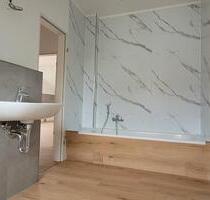 hochwertig renovierte 3-RW mit Balkon und Stellplatz - Zittau