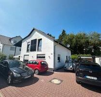 Modernes 2-Familienhaus im Neubaugebiet LumdaniederungenLollar