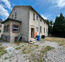 Haus in Crimmitschau - 69.000,00 EUR Kaufpreis, in Crimmitschau (PLZ: 08451)