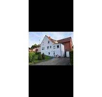 2 Familien Haus mit Lange Garage und 5 Stellplätze - Winnenden