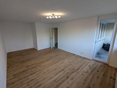 Foto - Perfekt für Pendler und Studierende. Sanierte 1 Zimmer Wohnung!