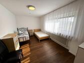 Foto - Möblierte Monteurzimmer mit eigenem Bad – ideal für Langzeitmiete