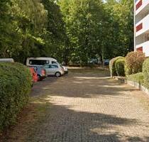 Freie Außenstellplätze in der Heinrich-Plett-Straße zu vermieten! - Frankfurt am Main Eschersheim