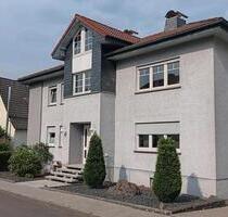 Einfamilienhaus - 335.000,00&nbsp;EUR Kaufpreis, ca.&nbsp; 210,00&nbsp;m&sup2; in Mücke (PLZ: 35325)