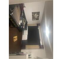 Ein Zimmer Wohnung - 450,00&nbsp;EUR Kaltmiete, ca.&nbsp; 34,00&nbsp;m&sup2; in Lübeck (PLZ: 23558) Sankt Lorenz Nord