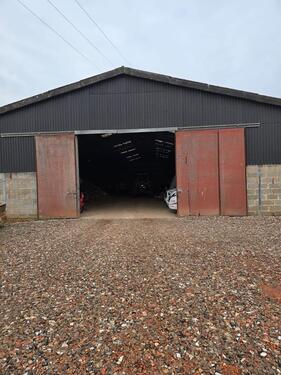 Foto - Großzügige Lagerhalle mit 247 Zugang