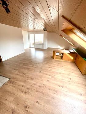 Foto - 3 Zimmer Dachgeschoßwohnung zur Miete in Aspach
