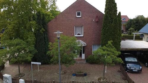 Foto - 7 Zimmer Doppelhaushälfte zum Kaufen in Essen (Oldenburg)