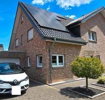 Modernisierte Doppelhaushälfte mit Top-Ausstattung in Kempen