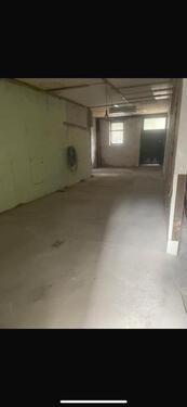 Foto - Lagerhalle zu vermieten - 500,00&nbsp;EUR Miete,