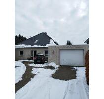 Gepflegter Bungalow mit Garage in Dinklage