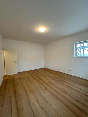 Foto - 2 Zimmer Erdgeschoßwohnung zur Miete in Kaiserslautern