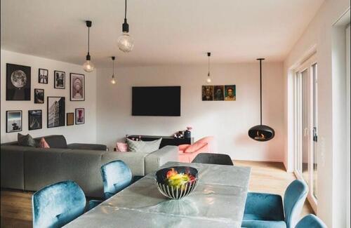 Foto - Stilvolle 4-Zi.-Wohnung mit Seeblick & Bad en Suite