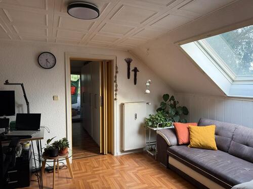 Foto - Dachgeschoßwohnung in Griesheim zur Miete