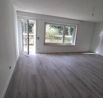 Helle 2-Zimmer Wohnung, großer Terasse,Teil-Souterrain, Bensheim