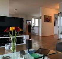 Schöne, helle 3-Zimmer Wohnung - 1.800,00&nbsp;EUR Kaltmiete, ca.&nbsp; 106,00&nbsp;m&sup2; in March (PLZ: 79232)