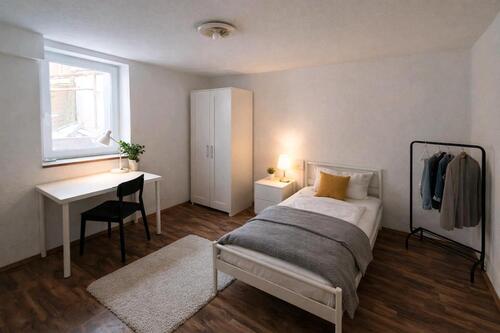 Foto - Renoviertes WG Zimmer - 375,00&nbsp;EUR Kaltmiete, ca.&nbsp; 14,00&nbsp;m&sup2;