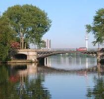 Stellplatz im Innenhof: Hamburg Hohenfelde, Mundburger Damm
