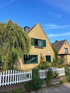 Foto - Einfamilienhaus mit Garten möbliert auf Zeit zu vermieten