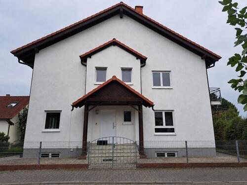 Foto - Großzügiges Reiheneckhaus mit 162 m², Keller, PV, Kamin & Sauna