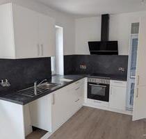 ERSTBEZUG nach komplett Sanierung mit Einbauküche und Balkon - Bechhofen