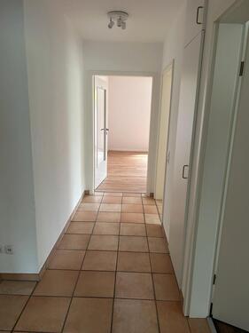 Foto - 3 Zimmer Wohnung zu vermieten - 975,00&nbsp;EUR Kaltmiete, ca.&nbsp; 79,00&nbsp;m&sup2;