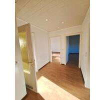 Große 2-Zimmer-Wohnung mit sonnigem Wohnzimmer und Balkon - Tönning