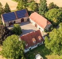 HOFGUT - WOHNHAUS MIT NEBENGEBÄUDEN IN ALLEINLAGE ! - Sinsheim