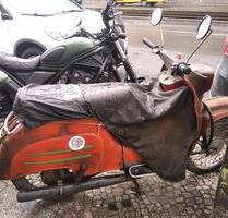 Garagenstellplatz, Berlin Prenzlauer Berg, der Winter kommt...