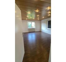 Helle 3,5 Zimmer Wohnung in Duisburg-Neumühl