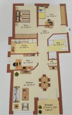 Foto - Ansprechende 4 Zi. Wohnung im EG mit Gartenanteil u. Garage