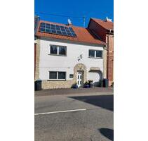 Haus zu verkaufen - 165.000,00&nbsp;EUR Kaufpreis, ca.&nbsp; 135,00&nbsp;m&sup2; in Sankt Wendel (PLZ: 66606)