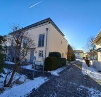 Wohnung mit Reihenendhaus-Charakter, PROVISIONSFREI - München Allach-Untermenzing