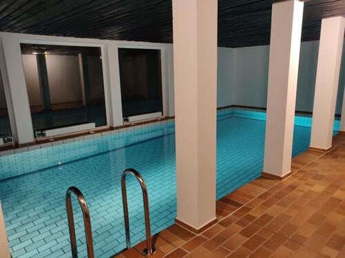 Foto - Entspanntes wohnen im grünen mit Pool, Sauna und Sonnenterrasse