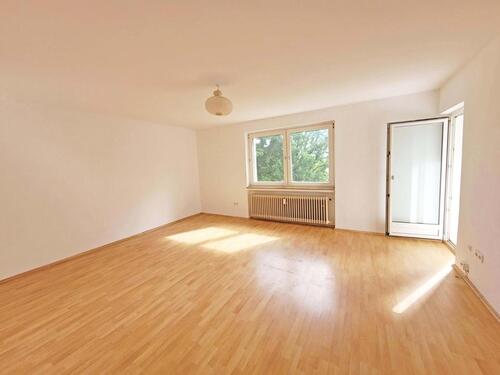 Foto - WOHNEN IM GRÜNEN!!! Attraktive 3- Zimmerwohnung mit Balkon in Alsfeld