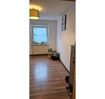 3 Zimmer Erdgeschoss Wohnung mit Garten - Solingen Aufderhöhe 3 Zimmer Erdgeschoss Wohnung mit Garten - Solingen Aufderhöhe