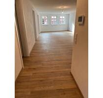 Hochwertige 3,5-Zi.-Wohnung mit Balkon & Einbauküche Neubauniveau - Neudenau