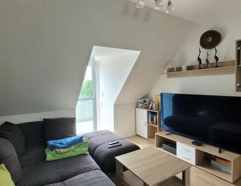 Foto - Toll geschnittene DG-Wohnung mit Balkon in Schnabelweis