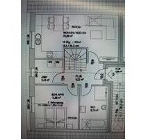 4-Zimmer Dachgeschoss-Wohnung mit 2 Stellplätze, in ruhiger Lage - Rantrum