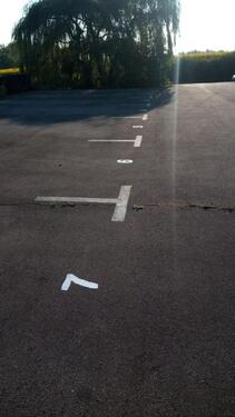 Foto - Stellplatz Parkplatz für Wohnwagen Boot etc. in Ratingen