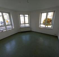 3-Zimmer Wohnung im Erdgeschoss der Dr.-Külz-Str., Meerane, verfügbar ab sofort! 3-Zimmer Wohnung im Erdgeschoss der Dr.-Külz-Str., Meerane, verfügbar ab sofort!