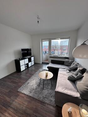 Foto - Helle 3 Zimmer Wohnung mit Balkon, EBK, ruhige Lage
