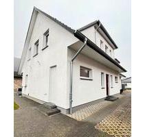 Doppelhaushälfte in bester Lage !!! - Elmenhorst/Lichtenhagen