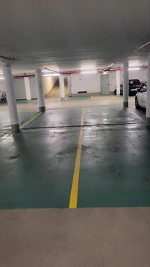 Foto - Tiefgaragenstellplatz München Forstenried Fürstenried NEU saniert