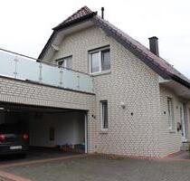Einfamilienhaus mit Doppelgarage & Garten - Diepholz
